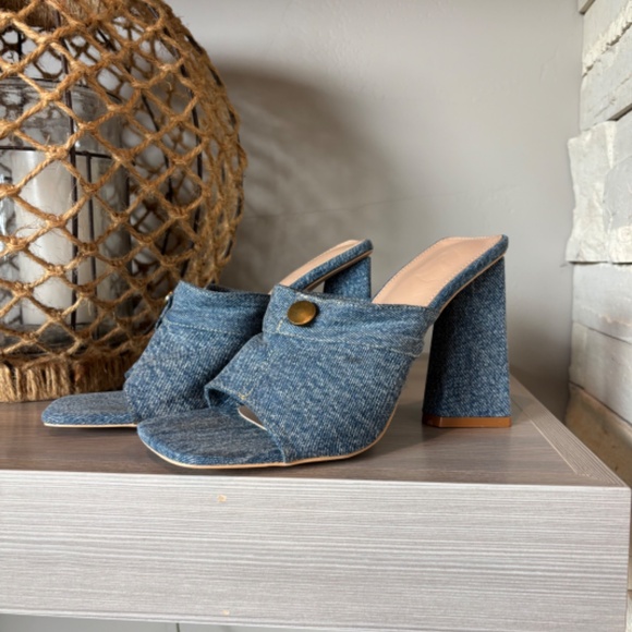 Slip-on Indigo Denim Heels - 4 inch - Picture 2 of 7